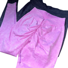 Load image into Gallery viewer, V cut black seamless leggings