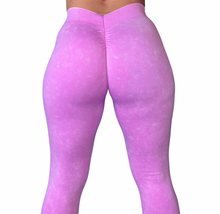 Load image into Gallery viewer, V back pink seamless leggings
